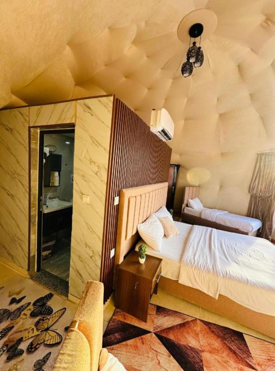 Holiday Inn Luxury Camp Wadi Rum Extérieur photo