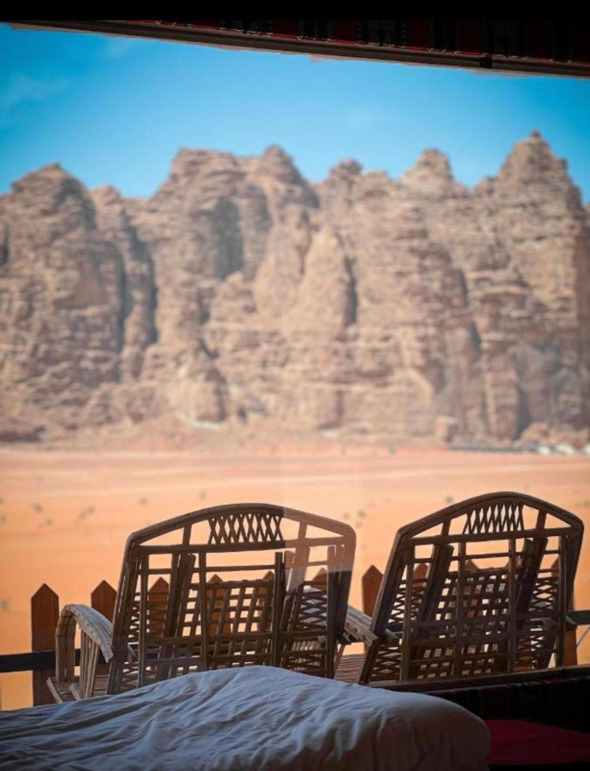Holiday Inn Luxury Camp Wadi Rum Extérieur photo