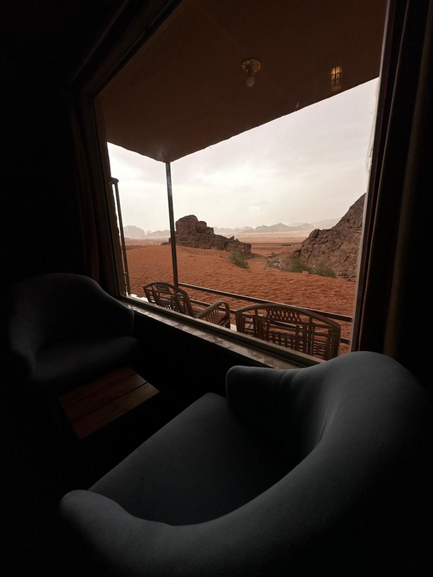 Holiday Inn Luxury Camp Wadi Rum Extérieur photo
